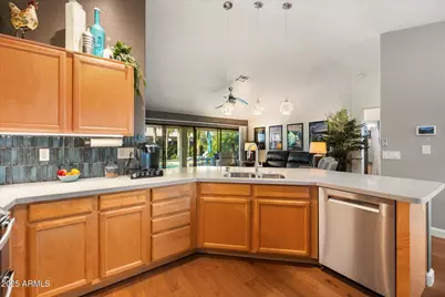 8808 W Sandra Terrace, Peoria, AZ 85382 - Photo 18