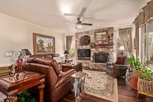 3540 S McClelland Dr, Chandler, AZ 85248 - Photo 8