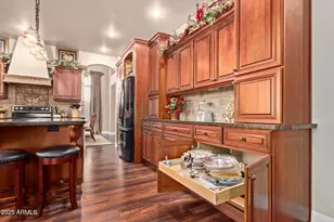 3540 S McClelland Dr, Chandler, AZ 85248 - Photo 16