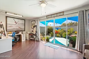 10540 W Palmeras Dr, Sun City, AZ 85373 - Photo 8