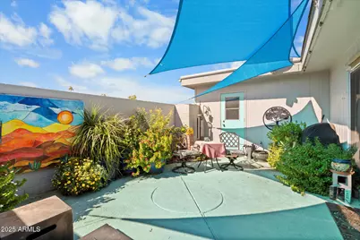 10540 W Palmeras Drive, Sun City, AZ 85373 - Photo 24