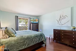 10540 W Palmeras Dr, Sun City, AZ 85373 - Photo 16