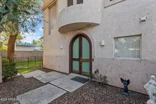 6002 N 5th Pl, Phoenix, AZ 85012 - Photo 2