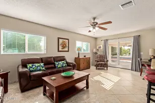 10511 W Edgewood Dr, Sun City, AZ 85351 - Photo 4