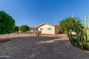 10511 W Edgewood Dr, Sun City, AZ 85351 - Photo 22