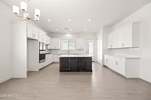 9263 W Limestone Mountain Dr, Casa Grande, AZ 85194 - Photo 8