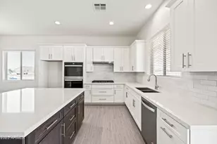 9263 W Limestone Mountain Dr, Casa Grande, AZ 85194 - Photo 4