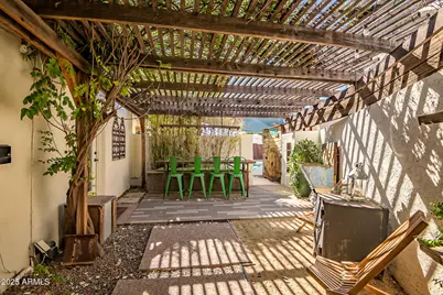 4037 E Minnezona Avenue, Phoenix, AZ 85018 - Photo 56