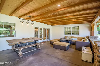 4037 E Minnezona Avenue, Phoenix, AZ 85018 - Photo 6