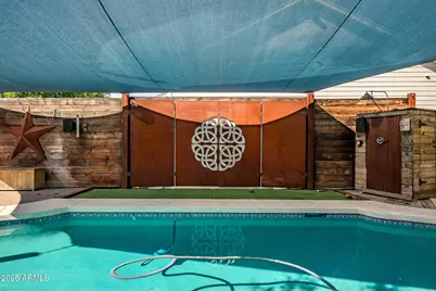 4037 E Minnezona Avenue, Phoenix, AZ 85018 - Photo 44