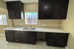 1044 E Whitton Ave, Phoenix, AZ 85014 - Photo 12