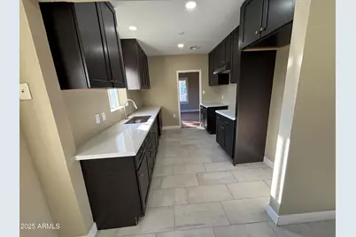 1044 E Whitton Avenue #Front, Phoenix, AZ 85014 - Photo 4