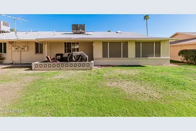 10439 W Saratoga Circle, Sun City, AZ 85351 - Photo 22