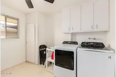 10439 W Saratoga Circle, Sun City, AZ 85351 - Photo 20