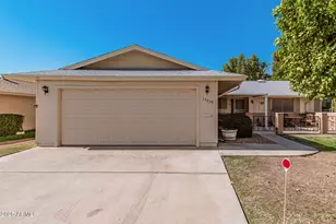 10439 W Saratoga Cir, Sun City, AZ 85351 - Photo 20