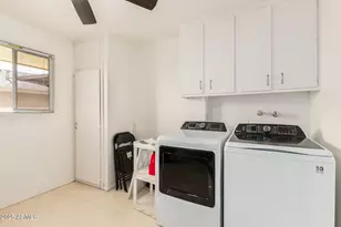 10439 W Saratoga Cir, Sun City, AZ 85351 - Photo 16