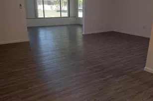 10439 W Saratoga Cir, Sun City, AZ 85351 - Photo 4