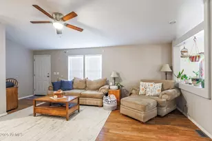 11549 W Stagecoach Rd, Arizona City, AZ 85123 - Photo 4