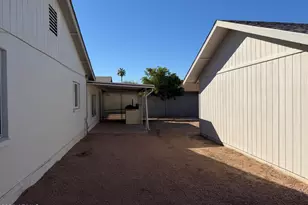 414 E Westchester Dr, Tempe, AZ 85283 - Photo 42