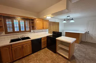 414 E Westchester Dr, Tempe, AZ 85283 - Photo 20