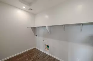 23059 W Potter Dr, Surprise, AZ 85387 - Photo 36