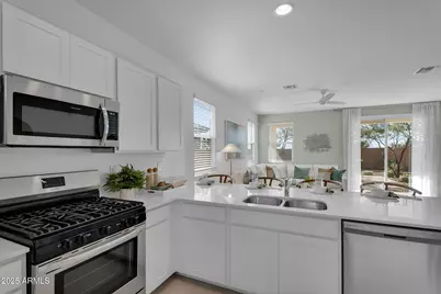 36585 W Maddaloni Avenue, Maricopa, AZ 85138 - Photo 6