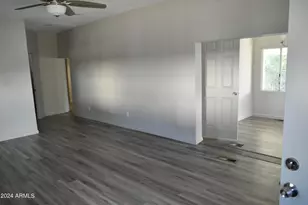 17836 North 21st St, Phoenix, AZ 85022 - Photo 8