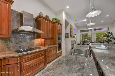 19644 N Majestic Vista Court, Surprise, AZ 85387 - Photo 10