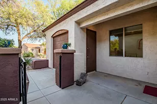 3423 W Inspiration Dr, Phoenix, AZ 85086 - Photo 32