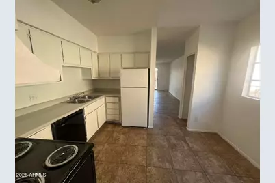 2838 E Marconi Avenue #Apt 203, Phoenix, AZ 85032 - Photo 12