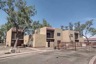 2838 E Marconi Ave, Phoenix, AZ 85032 - Photo 1