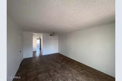 2838 E Marconi Avenue #203, Phoenix, AZ 85032 - Photo 6