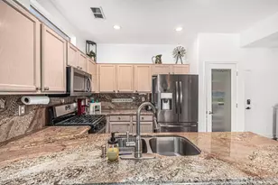 15950 W Quail Creek Ln, Surprise, AZ 85374 - Photo 6