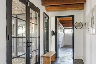 902 W Verde Ln, Phoenix, AZ 85013 - Photo 12