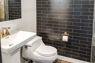 902 W Verde Ln, Phoenix, AZ 85013 - Photo 28