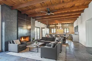 902 W Verde Ln, Phoenix, AZ 85013 - Photo 16