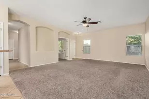 14548 W Watson Ln, Surprise, AZ 85379 - Photo 6