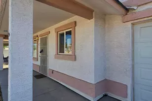 8075 W Cherry Hills Dr, Peoria, AZ 85345 - Photo 4