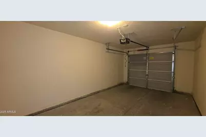 8075 W Cherry Hills Drive, Peoria, AZ 85345 - Photo 20