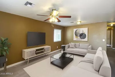 8075 W Cherry Hills Drive, Peoria, AZ 85345 - Photo 6