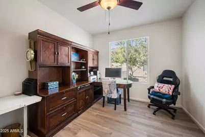 16884 W Earll Drive W, Goodyear, AZ 85395 - Photo 8