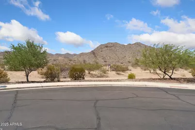 21451 W Palm Lane, Buckeye, AZ 85396 - Photo 20