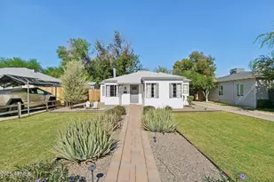 1110 W Heatherbrae Dr, Phoenix, AZ 85013 - Photo 1