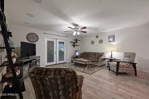 150 E Jasmine St, Mesa, AZ 85201 - Photo 20