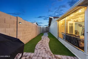 150 E Jasmine St, Mesa, AZ 85201 - Photo 12