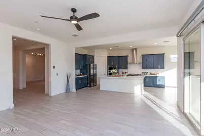 13321 W Dale Lane, Peoria, AZ 85383 - Photo 14