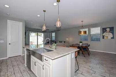 23790 N 161st Avenue, Surprise, AZ 85387 - Photo 10