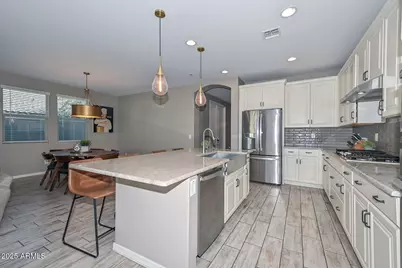 23790 N 161st Avenue, Surprise, AZ 85387 - Photo 8