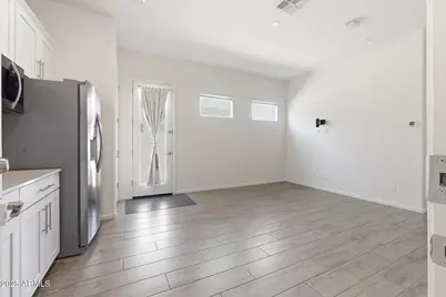 18545 W Chuckwalla Canyon Road, Goodyear, AZ 85338 - Photo 20