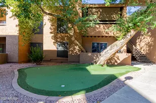 2625 E Indian School Rd, Phoenix, AZ 85016 - Photo 28